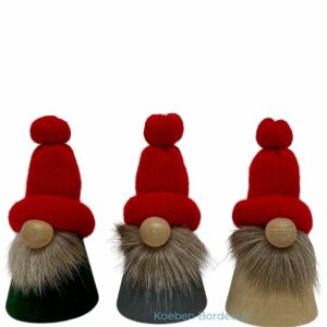 lutin, nisse ou tomtar en bois et poil de renne fabriqué en Suède par Spegels pour une décoration de Noël pleine de malice