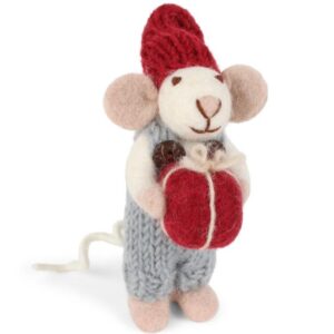 Figurine souris en laine feutrée pour décorer la maiso et le sapin selon la tradition d'un Noël en Scandinavie par Gry and Sif