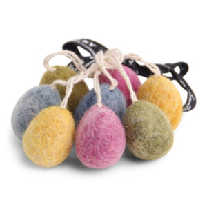 Oeufs laine bouillie de Pâques aspect marbré, design Gry and Sif pour décorer la maison et célébrer le retour du printemps