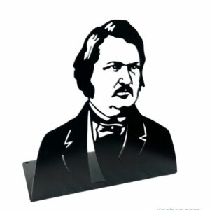 Serre-livres à l'effigie de Balzac pour ranger sa bibliothèque avec style et élégance. Un appui-livres en métal signé Novellix