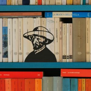 Serre-livres à l'effigie de Simone de Beauvoir pour ranger sa bibliothèque avec style et élégance. Un appui-livres en métal signé Novellix
