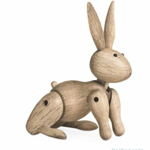 Lapin Kay Bojesen en bois de chêne. Figurine animalière articulée de collection.