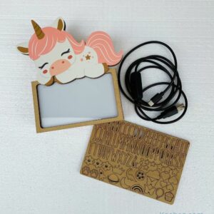 Veilleuse Licorne, Lampe LED personnalisable pour la chambre de bébé ou une chambre d'enfant.