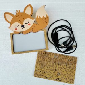 Veilleuse Renard, Lampe LED personnalisable pour la chambre de bébé ou une chambre d'enfant.